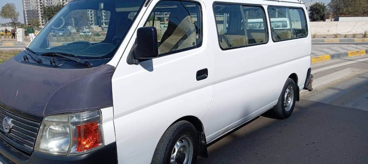 #للبيع نيسان 2009 رقم بغداد 
السيارة حرة #مصفرة هيأة ومرور تحويل ثاني يوم 
السيارة بيها باب السايق مبدل فقط الباقي #مكفول
گير مكينة واكسل وكهربائيات وصدر #كفالة
مكان السيارة بغداد /الدورة
للاستفسار أكثر الاتصال على الرقم
***********
