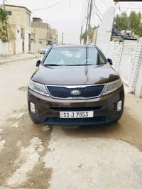 كيا سورنتو   2014  سياره 7راكب محرك 3500/6 مقاعد جلد   تبريد 3قطع محرك...