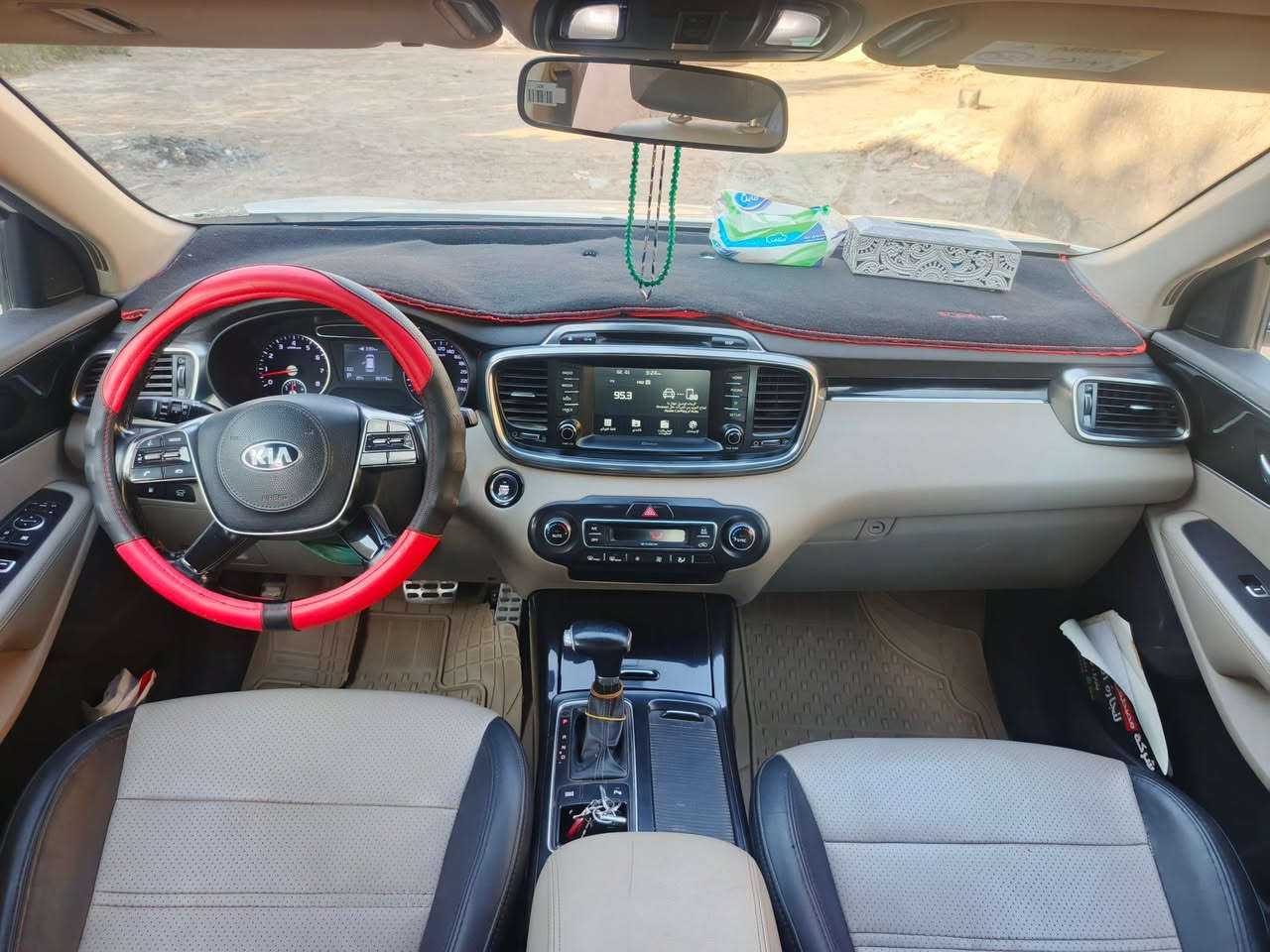 سورنتو خليجي 19 رقم بابل تحويل مباشر. 
محرك 6 ماشية 86 حقيقي. بصمة . جنطه كهرباء. كشنات الأمامية كهربائي. محرك كير كفالة.. سيارة جديدة بمعنى الكلمة. بيها تبديل بنيد شركة أصلي .. أثر دحجه دراجه. الباقي كفالة عامة.
السعر 240 
***********
واتساب فقط
