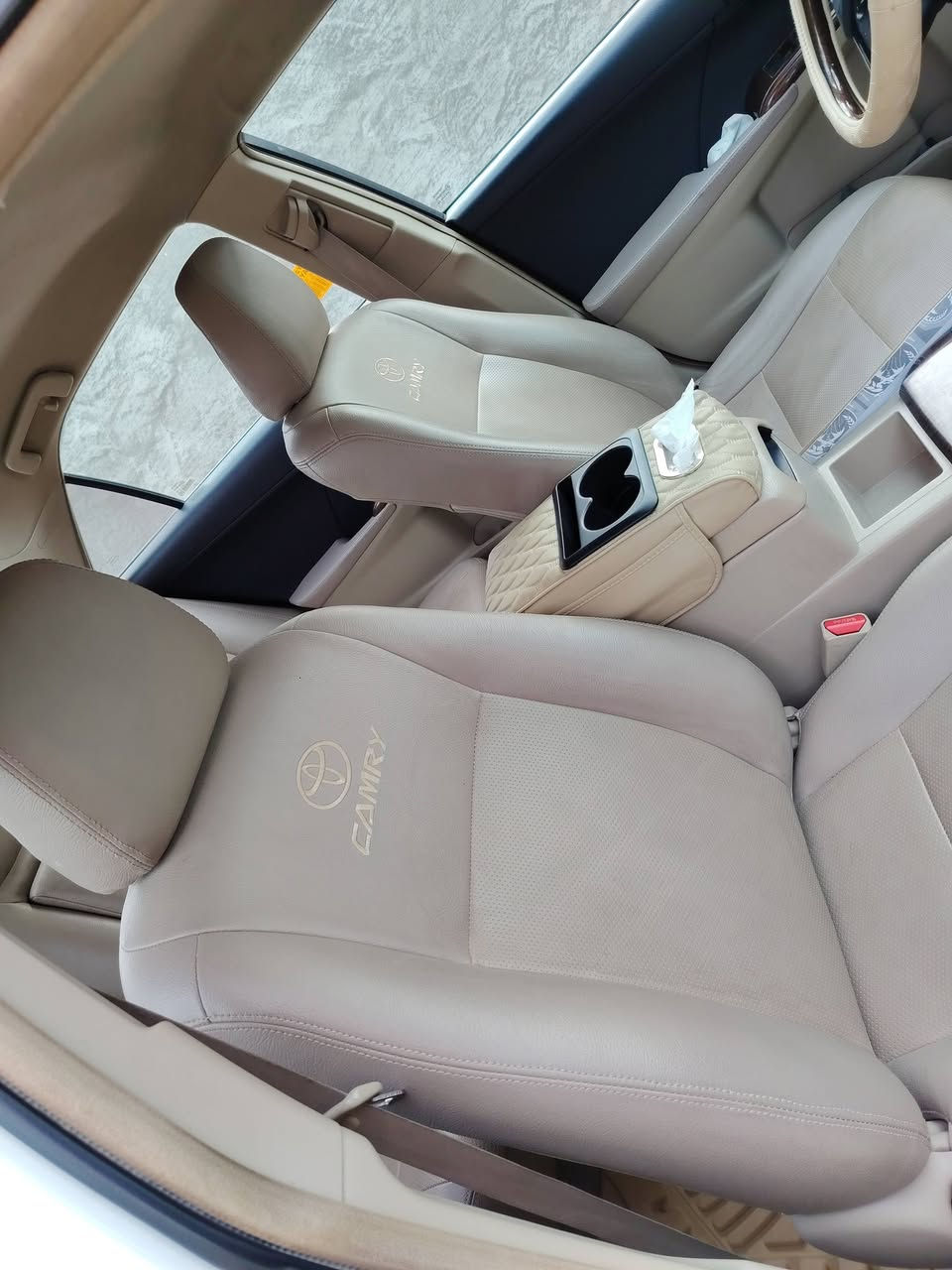 2014خليجي مكفول
رقم اربيل 
سعره 158
مكان الانبار الكرمه 
***********
