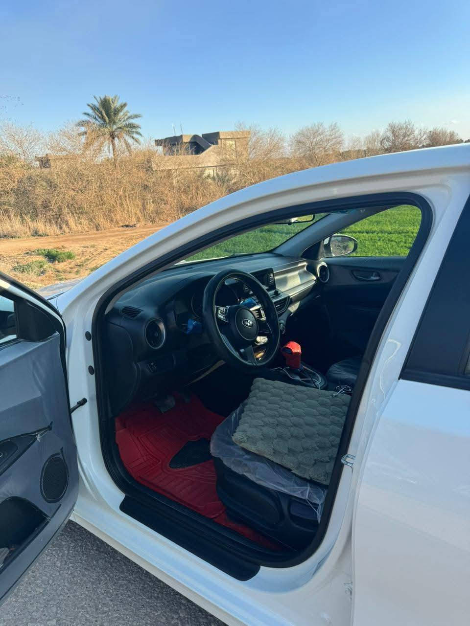 ‏السلام عليكم ورحمه الله وبركاته 
‏سيارة للبيع نوع #كيا_سيراتو_موديل_٢٠٢٠
‏لون ابيض كير محرك كفالة عامة 
‏السيارة خليجي محرك 1.6 دبل تيربو 
‏مكان السيارة واسط 
‏السيارة كفالة عامة من الصبغ والحادث 
‏عداد الكيلو متر 82.000 الف كيلو متر 
السيارة رقم اربيل 
‏السيارة جديدة حيل استخدام شخصي ما متعوبة 
‏للأستفسار الأتصال على الرقم التالي 
‏*********** ابو أنس
