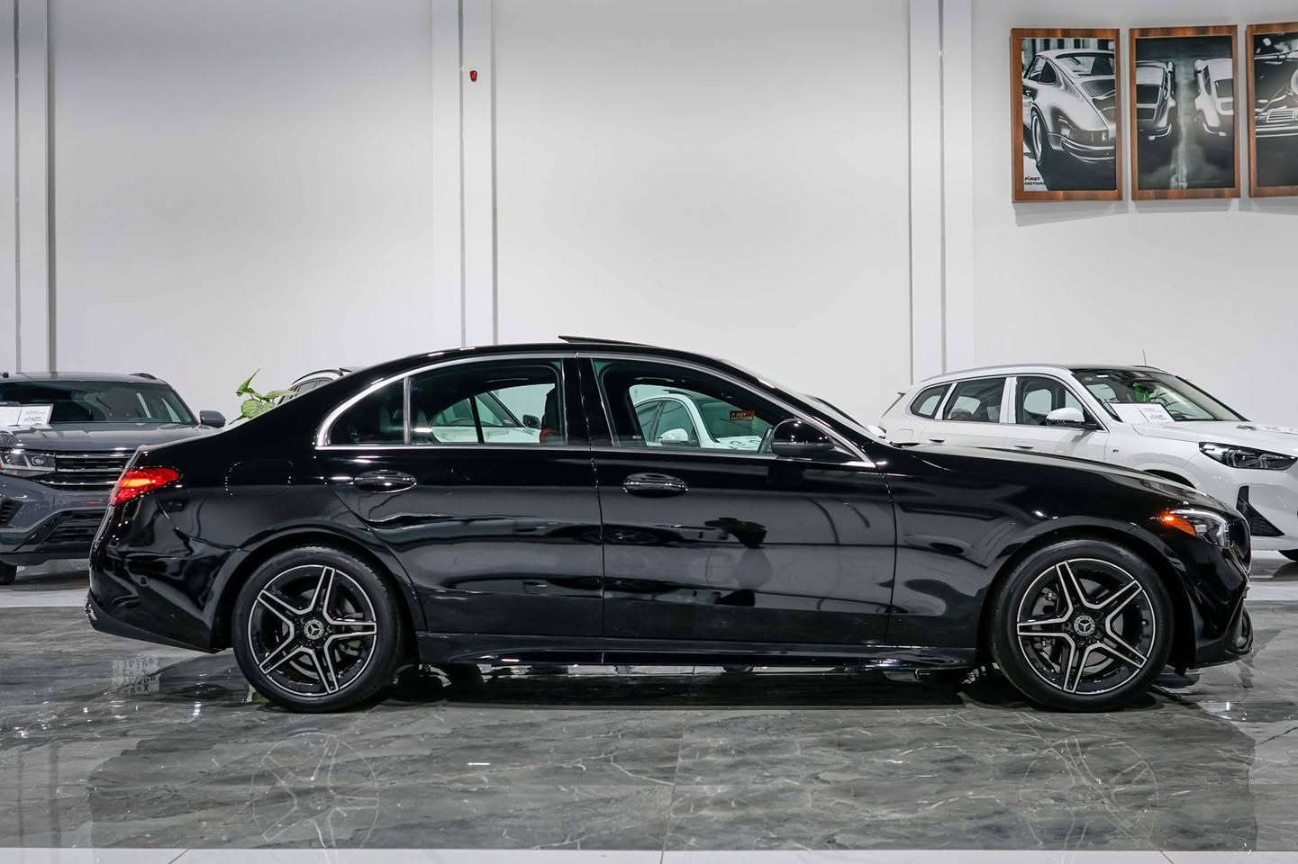 MERCEDES-BENZ C300 2023 AMG
رقم کاتی 
ماشی ٣٨ الف 
بیها بس باب سکن صبغ 
بدون داخل 
بدون ارباگ 
سعر ....📞
مکان سیارە اربیل 
~~~~~~~~~~
0751 2004 377
0750 397 7815
0772 818 6453
~~~~~~~~~~
MERCEDES-BENZ C300 2023 AMG
ژمارە کاتی 
ماوەی روشتن ٣٨ هزار
دەرگای سەکن بویاغە 
بێ ناوگرتن 
بێ ئێرباک
نرخی ....📞
شوێن هەولێر أربيل, العراق
