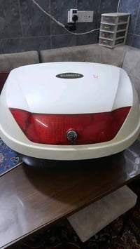 ٠٧٧١٣٣٥٨٥٨٦ حجمها ٥٠ لتر حجم كبير سعرها ٧٠ الف