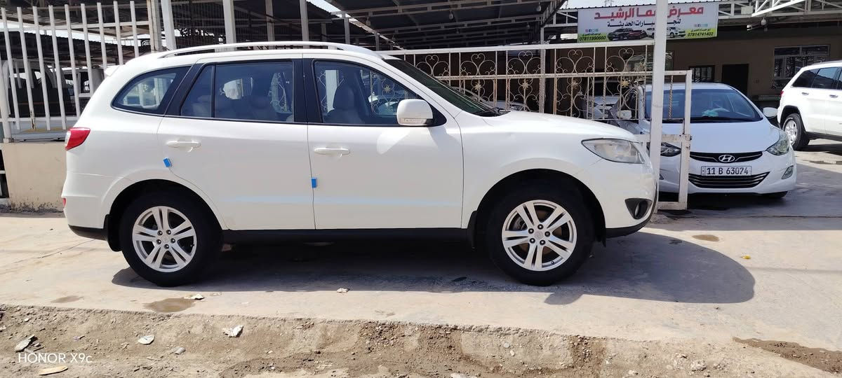 سلام عليكم
سنتافيه موديل 2011 خليجي كفاله
بدون صبغ فتحه سقف داخل صاج
٧ راكب ٣ قطع تبريد سياره كلش نظيفه
محرك ٢٤٠٠ دوش رقم بغداد مكاني بغداد
سعر ١٤٠ بيهه مجال هاتف ***********
يرهم مراوس
