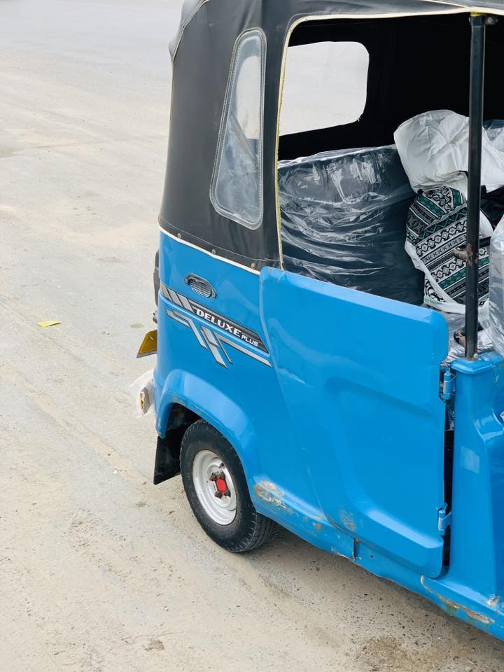 تكتك للبيع موديل 2021 سعر 7  ملايين ونص
العنوان بصره الحيانيه. وشراي يتصل على هذا الرقم ***********
