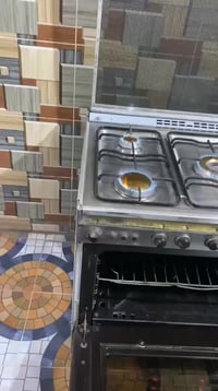 طباخ كريازي شغال نضيف 200استيل 200باب لأول 07821705947