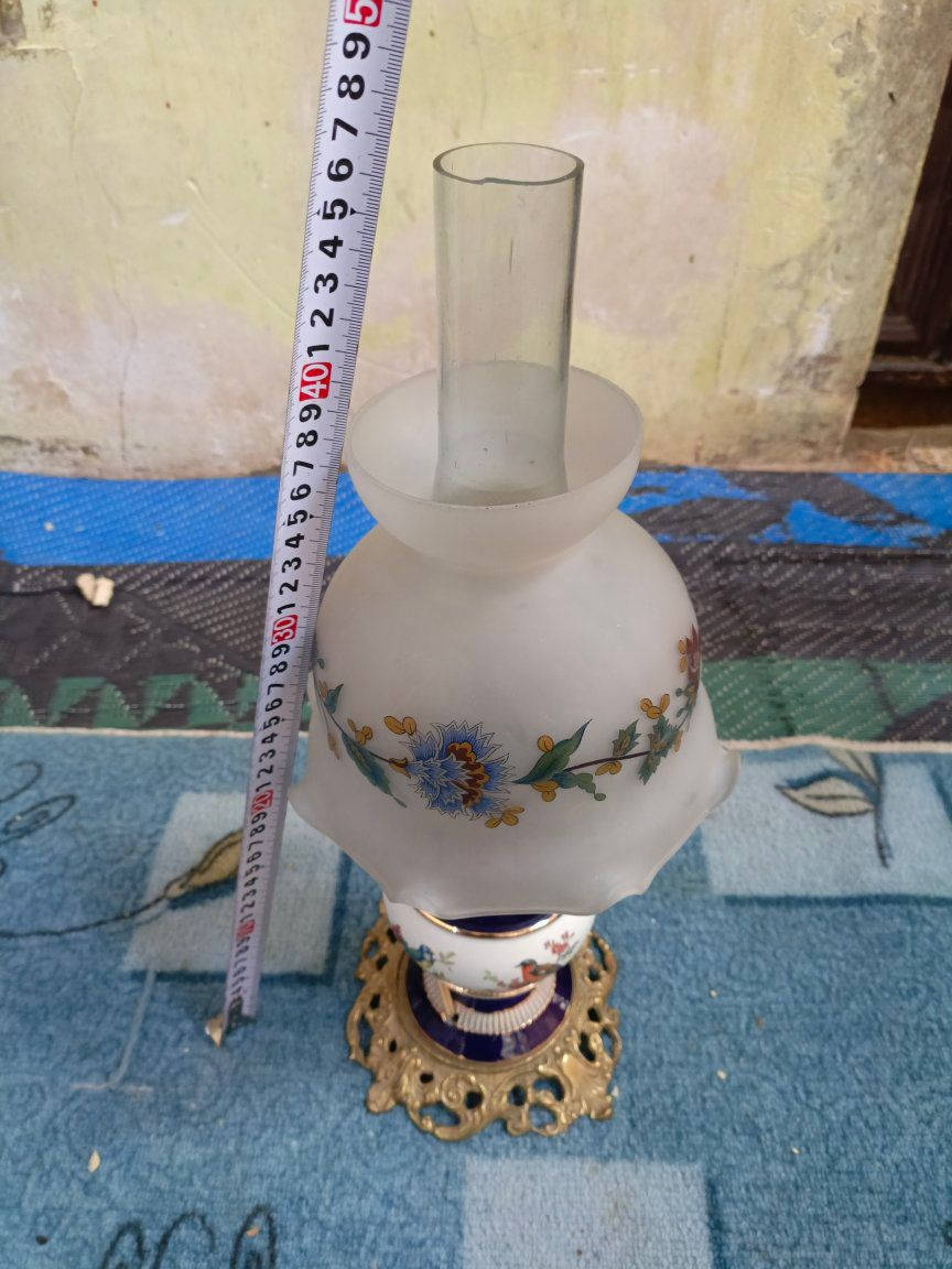 شمعدان على شكل لمبه بلور القاعده نحاس القياس موضح بالصوره السعر 50 الف يوجد توصيل جميع المحافظات


**إذا كنت صاحب هذا الإعلان وتريد حذفه لأي سبب، رجاءا أرسل رسالة إلى الدعم الفني**