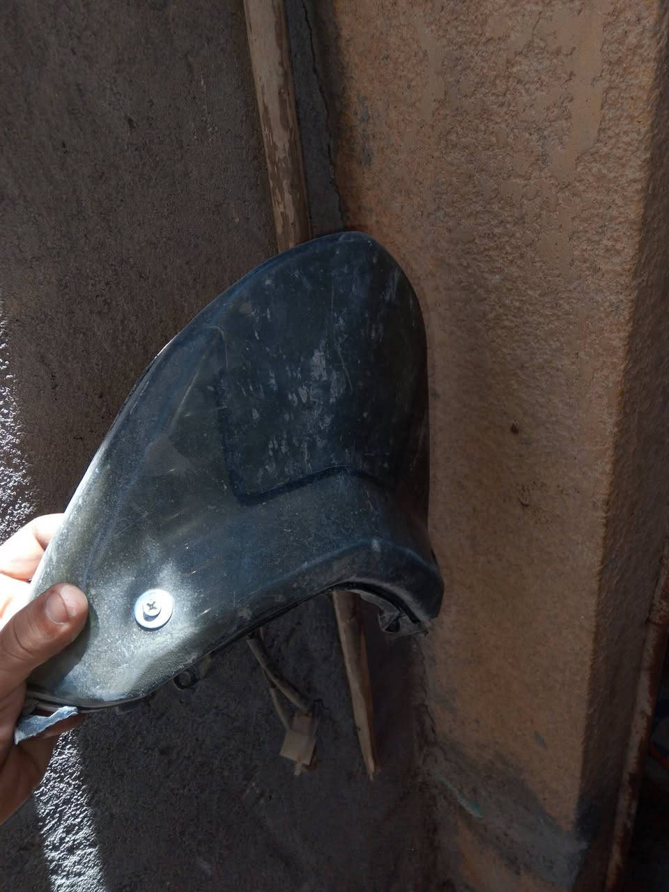 السلام عليكم غراض ماكس للبيع  
قبق هندر بلادي هوه وغراضه كامله حته الغلاف سعره 35 وبي مجال كلشي مابي
كفرات اربعه ولفات سعره 25 وبي مجال بي كسر 
بدأت سكليتر 2 دينار 
قبق فلاوين اصلي 7 
بكلايت 7
شوته اصلي مختمة بلادي 12 وبي مجال 
كلج امامي كامل شغال كلشي مابي بلادي شرط سعره 25 وبي مجال بطل سوبر سعره 10. وبي مجال 
كابريتر اصلي شرط ياباني جديد سعره 18 وبي مجال مكاني كربلاء اي شي تريدة خاص


**إذا كنت صاحب هذا الإعلان وتريد حذفه لأي سبب، رجاءا أرسل رسالة إلى الدعم الفني**