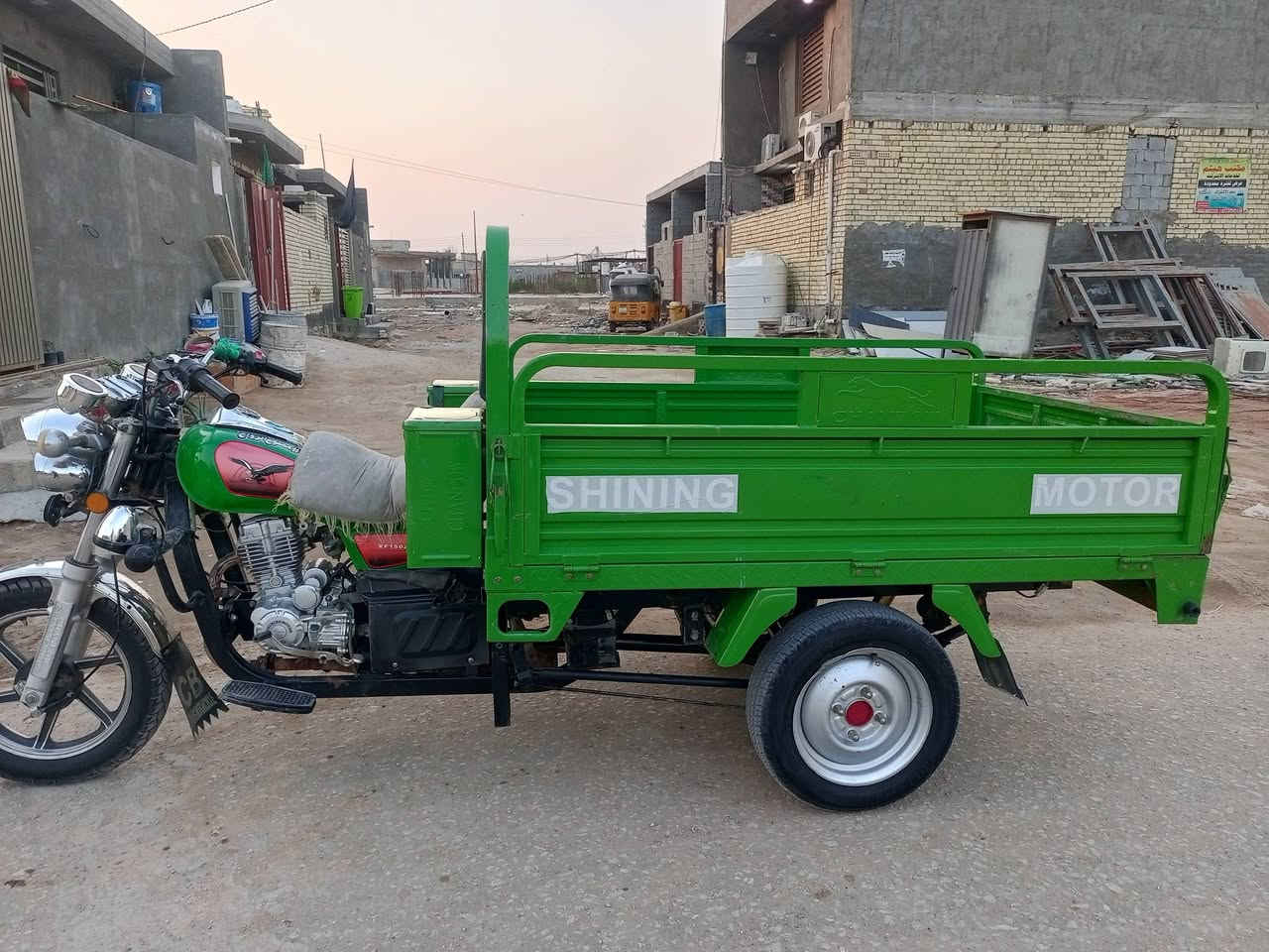 السلام عليكم ستوته للبيع موديل 2023 طالعه 2025 مكفوله من كلشي أوراق اصولي بسمي المكان كربلاء خلف جامعة فريحه ***********
