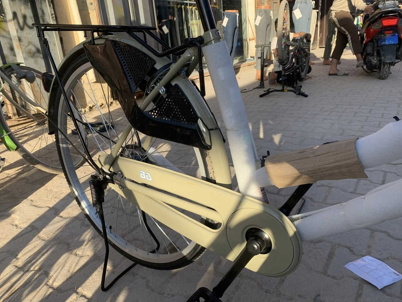 السلام عليكم باسكل. بناتي. بيدي. جديد. ما ماشي. شلع مديل. ٢٠٠٢١ السعر ١٤٥ بي. مجال. قلبل.


**إذا كنت صاحب هذا الإعلان وتريد حذفه لأي سبب، رجاءا أرسل رسالة إلى الدعم الفني**