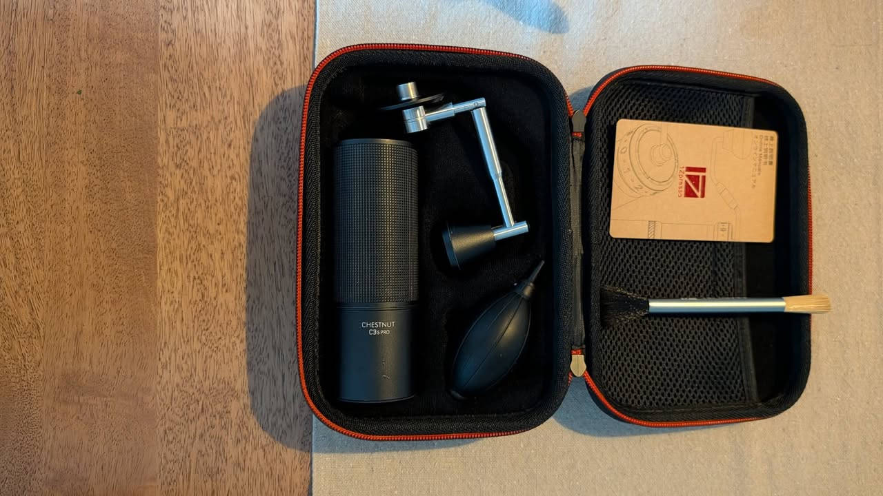 أجهزة و أدوات قهوة للبيع نستخدم 3 أشهر و مضمونة 100%
1. Flair Pro 3 - 375,000 IQD
2. Flair Pro 3 accessories (black stand, extra cylinder chamber, 2 tamper & distributer tools, puck screen, 2 shots spout, silicon sleeve) - 100,000 IQD 
3. Timemore Fish Smart Kettle - 80,000 IQD
4. Timemore Chestnut C3S PRO - 90,000 IQD


**إذا كنت صاحب هذا الإعلان وتريد حذفه لأي سبب، رجاءا أرسل رسالة إلى الدعم الفني**