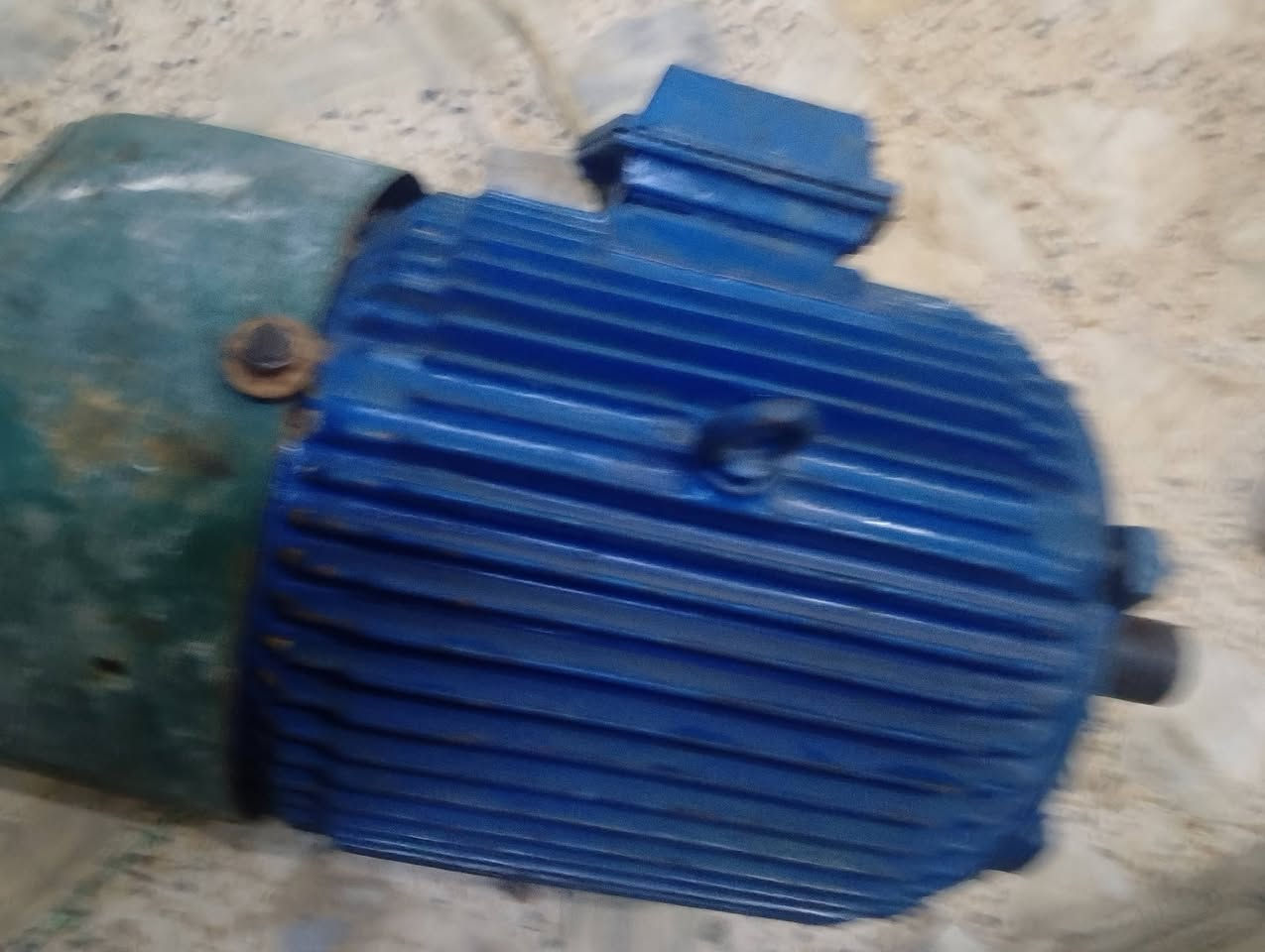 ماطور سبع ونص لبيع ستندر***********
