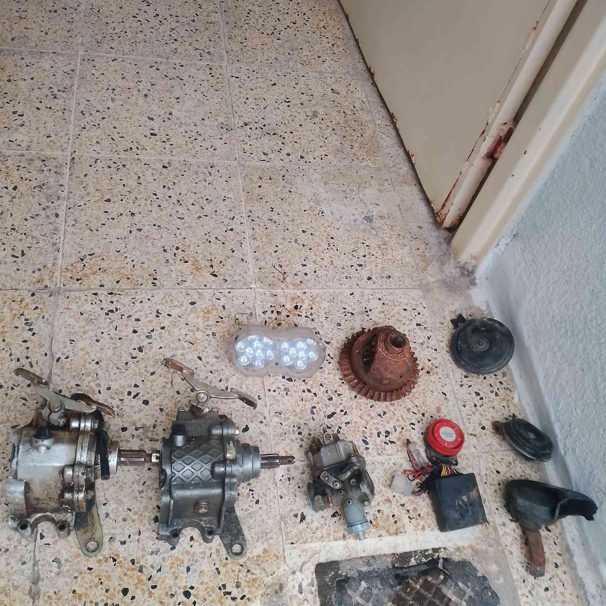 السلام عليكم عندي غراض مال ستوته كلمن وسعره وهاذا رقمي (***********) وبي وتس
