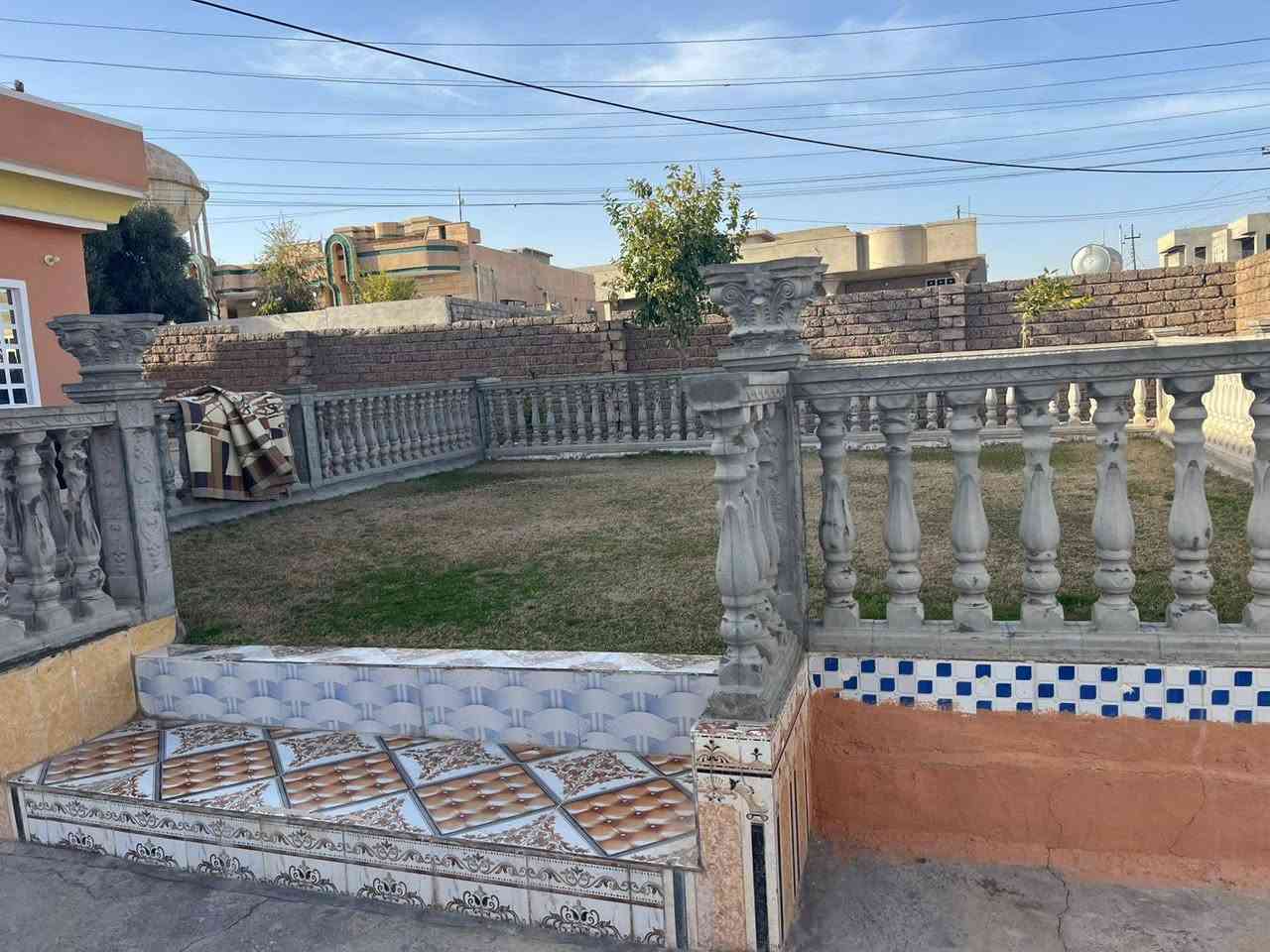 بيتين للبيع  كاملات وجاهزات المكان الطوب تل اجميله الاستفسار.
‭0770 587 1286
