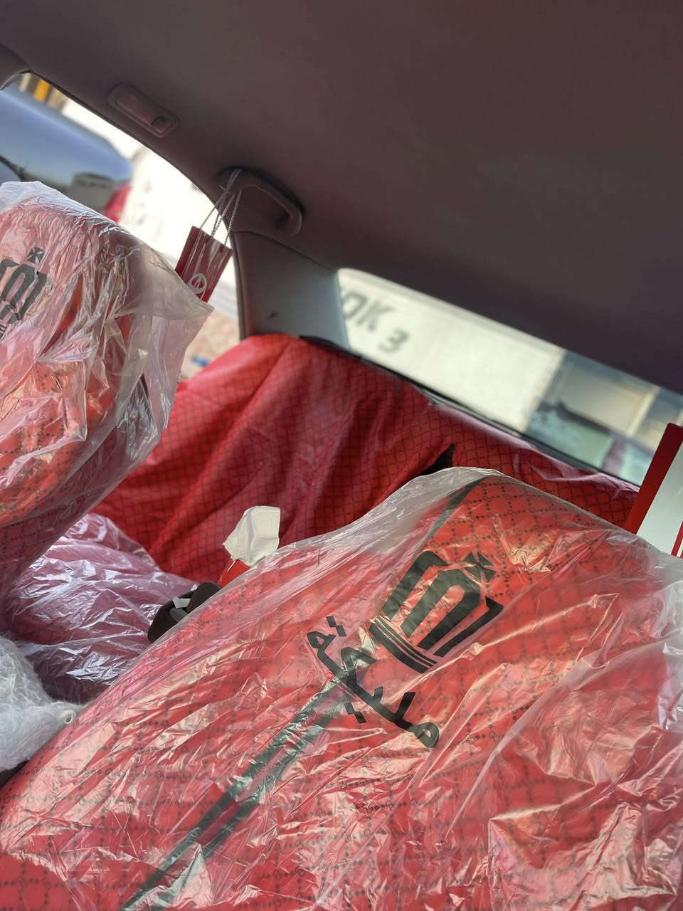 مەلیکە بڕاوە 2001

دو دوگمە مەکینە D4175
سوکان کارەبا 
ئاوینە کارەبا
یک کوشن کارەبا
دەشبڵ نەجەف ناو بۆر
پیش و دوا عادی
تەبرید سارد و گەرم و تەجیل و سماعە دەرەجە یەک
چوار تایە و ویلی تازە
پیش و دوای تازە
گێڕ و مەکینە و ئەکسلی بەشەرت چرکەی تیا نیە

بەشەرتی ئەوەی بەقەد سەنیەک بەنزین ئەخوات👍❤️

دەعم و لیدراو چاڵو و چۆڵ و شوختی نیەهەیکەلی دەعامی پیشەوەی نەبێت
کامل جایزە و لێدە و لێخورە مشتەری نیت سەرم مەیەشینە 
توخوا 

سعر ۳٦ ومەجال
شوین سلێمانی
***********
