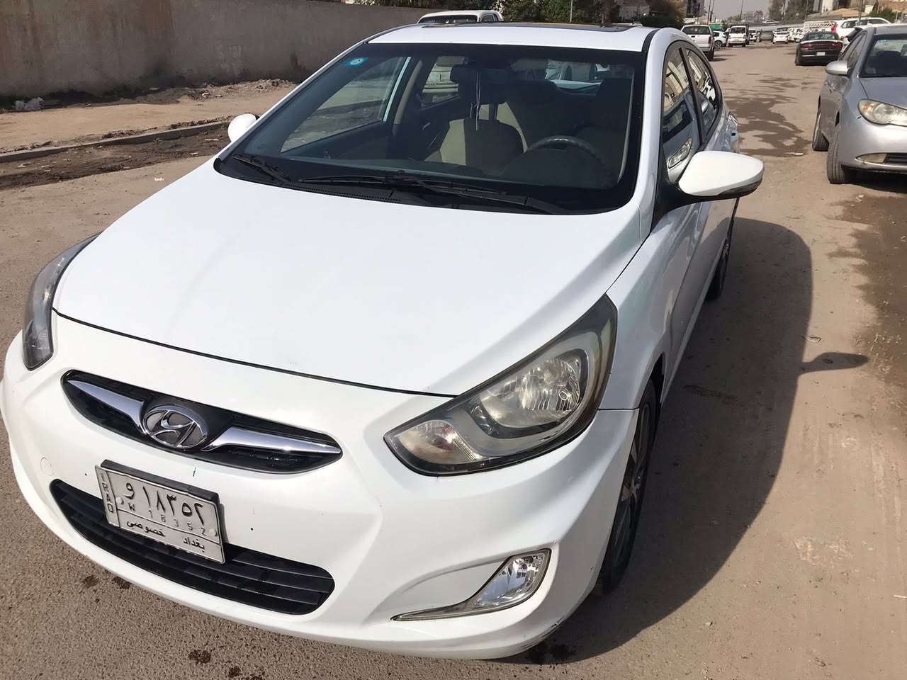 السلام عليكم
اكسنت 2014 خليجية 
مبدلة جاملغ امامي نفس اللون
بدون نواقص 
ماشية 140
بغداد
السعر 105 بيها مجال 

0773 666 2603
