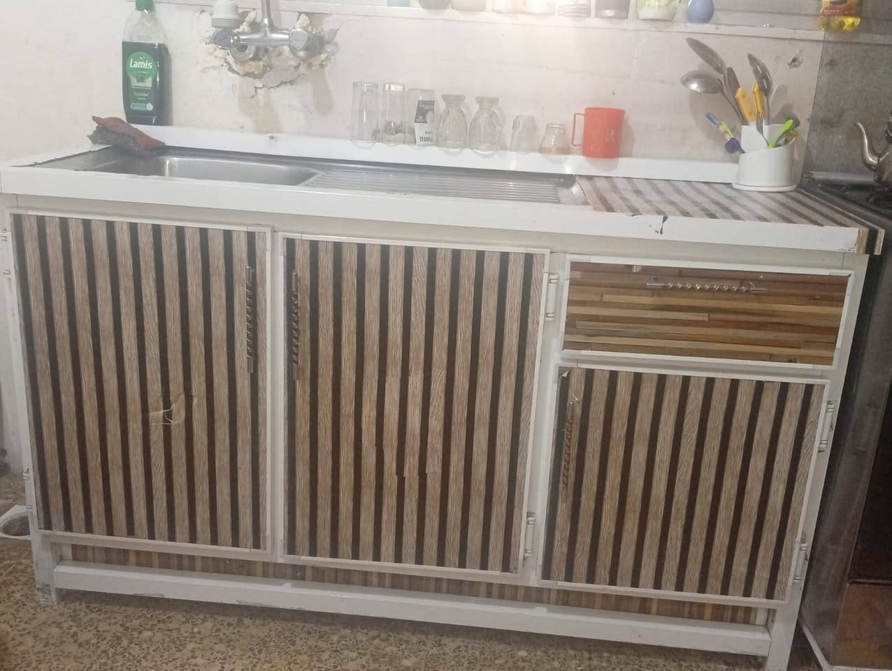 غراض بيت للبيع مكاني السيدية ***********
