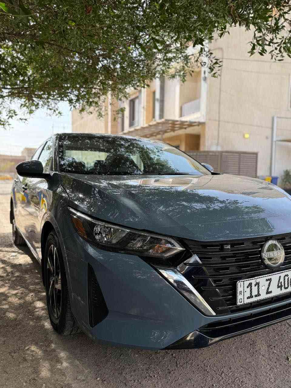 سلام عليكم نيسان سنترا SV ٢٠٢٤ ماشية ٦ الاف
(لون سمنتي ) بدون ايرباك الحادث خلفي وموظح بالصور 
ومصلحة تصليح جيد جدا 
المواصفات ….
بصمة رادارات ٣٦٠ امامي وخلفي ونقطة عمياء
تحديد مسار ، كروز سرعة 
تحكم ستيرن ، الداخل فيس لفت  اصدار رياضي
الدركة حرف D شاشة وسطية كامرة خلفية دوارة 
حساس خلفي
المحرك ٢٠٠٠ / ٤ سلندر  ما تصرف بانزين تفولها اذا محسن ب ٢٨ الف تمشيك اسبوعين
رقم بغداد ب اسمي تحويل مباشر 
السعر النهائي ١٦٨ ورقة 
بيع او مراوس مع جارجر هيمي 
*********** Colombo, Sri Lanka
