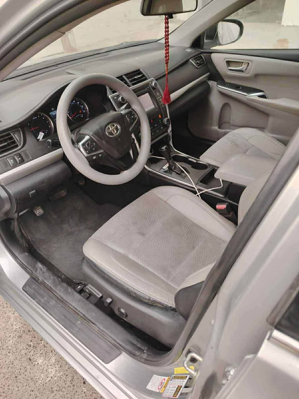 كامري 2017  SE رقم سليمانيةسنويه هزه كله جديد ماشيه 160 الف كيلو متر سيار بيها مكانت صبغ ابيعه حيزام سياره جديده مال جناي سعر 125وبيها مجال شي بسيط مكان كركوك استفسار على *********** كركوك, العراق
