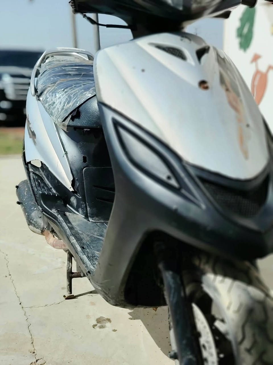 السلام عليكم للبيع ماكس ياماها 140 اوراق منفيز ومكاتبه فقط محرك كايم سعر 150 بيها مجال مكان مجمع بسماية ***********
