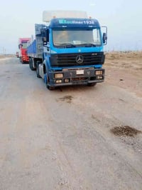 سياره للبيع مديل 93 رقم إنكليزي جديد لل 30 مربوطه فلات بس رأس   077321...