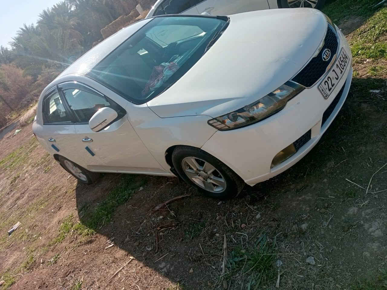 لبيع سيراتو موديل 12012بيه مكانات صبخ  مكينه 1600رقم دولي الطويل سنويه 2030وتلاثين رقم اربيل دولي  مراوس اراوس ***********لبيع السعر 90
