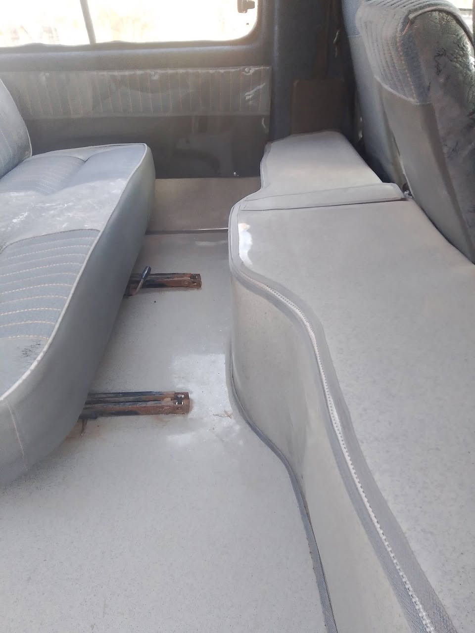 السلام عليكم
كيا بريجو موديل 2000 كير اكسل محرك كفاله 

سنويه 2030 

سعرها 65 وبيها مجال 

الاتصال ***********
مكان الناصريه البطحاء
