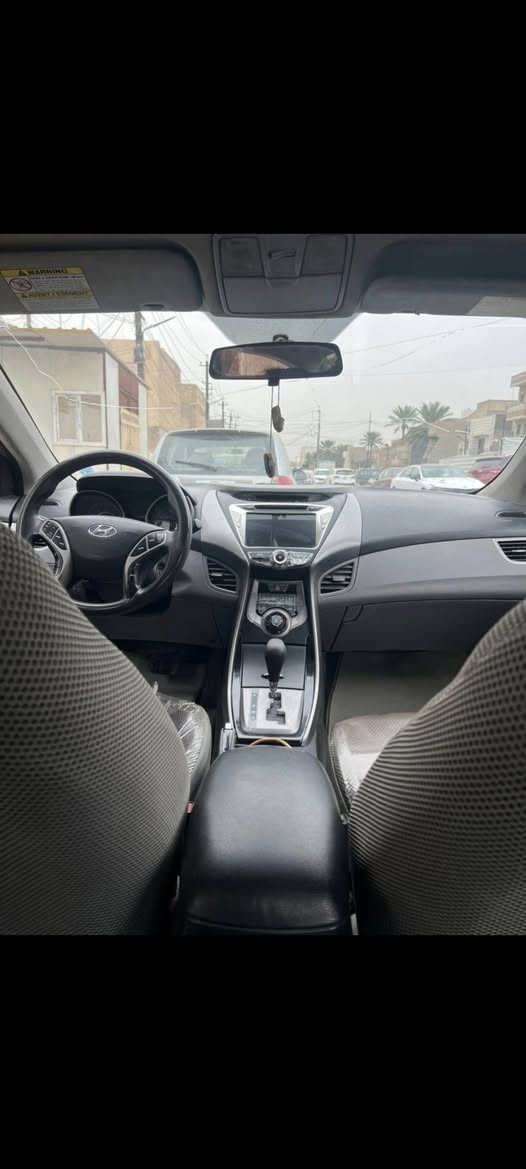 النترا 2013
وارد كندي ضربتها فقط جاملغ خلفي سطحي بدون دواخل ماشيه ١٦٥ اللف كيلو مكينه برغي ممفتوح بي كفاله هيه والكير تبريد ثلج باسمي تحويل ثاني يوم مكاني بغداد بلديات السعر 106 

***********
