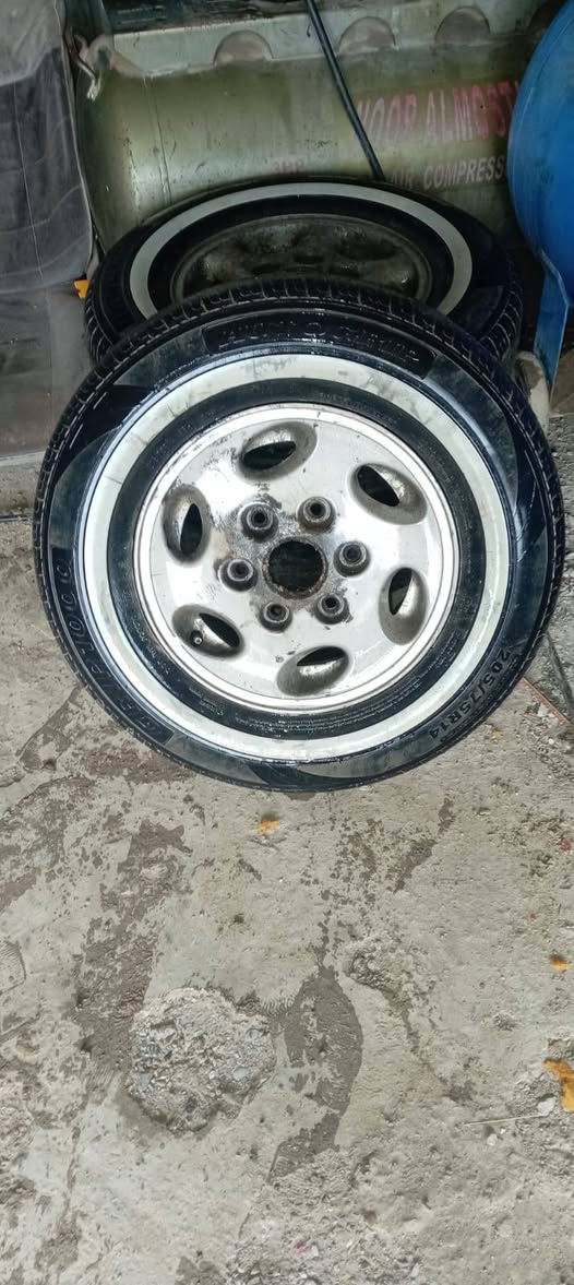 اسلام عليكم يوجد غراض كيا بستا بيبان جدد كير اكسل كاعية سلف داينمو دشبول تايرات كله جديد مكان بعقوبة ***********
