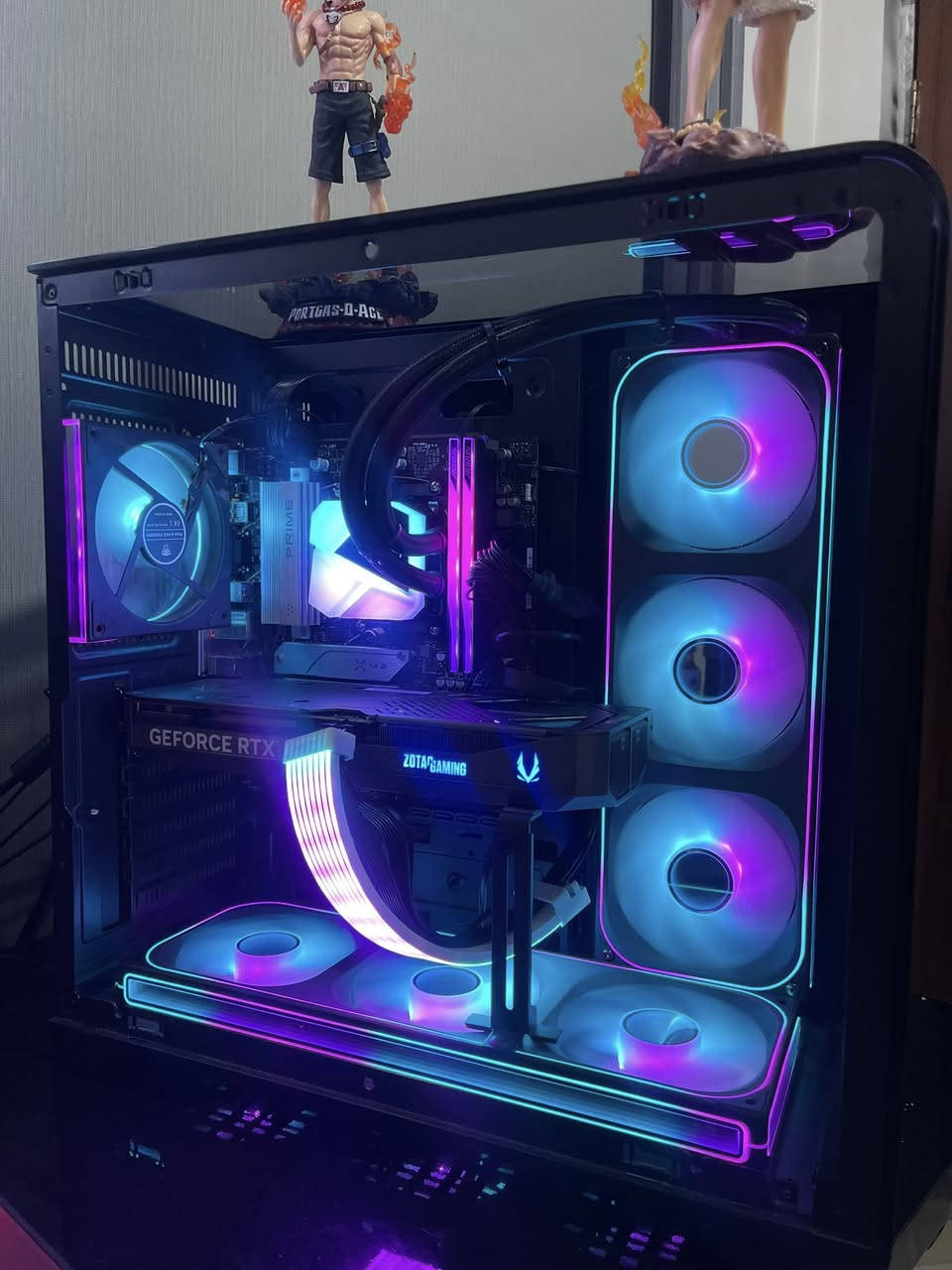 كرت شاشه Zotic 5070 12G
معالج رايزن 5 7600X
رامات 32 16x2 شركه Aorus
الذاكره m.2 سعة 256G انا مخليهة هجي لان ما احتاجهة كافيه علي 256G
بور سبلاي Huntkey 750 80+ Gold
كيس WTPLUS BLACK MATX ITX
مبرد MSI MAG CORELIQUID C360
فانات كت عدد 2 كل كت بي 3 فانات ماركه ZB-360 بل مبرد و بل كيس / وياها ماوس / باد ماوس / كيبورد ميكنيك/ سماعه محيطيه /مكسر + مايك /سماع مكتبيه  جميع القطع كراتينهة و الوصولات موجوده السعر مليونين و 750 الف /2,750,000


**إذا كنت صاحب هذا الإعلان وتريد حذفه لأي سبب، رجاءا أرسل رسالة إلى الدعم الفني**