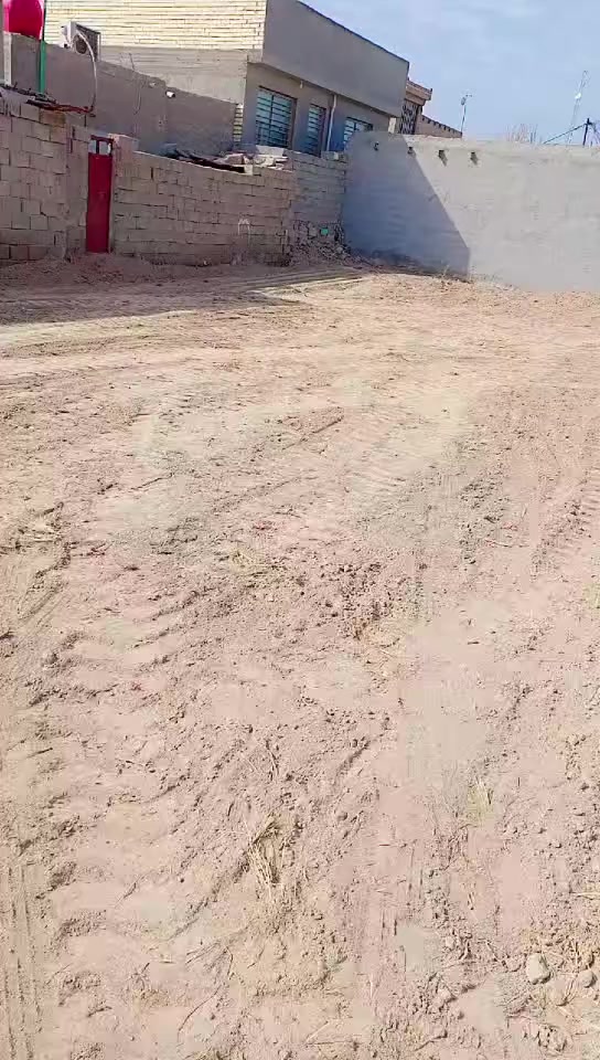 السلام عليكم قطعه طابو زراعي البيع  حي زليزل قرب سيد شهيد الجمراوي المساحه 240متر السفسار *********** او ***********
