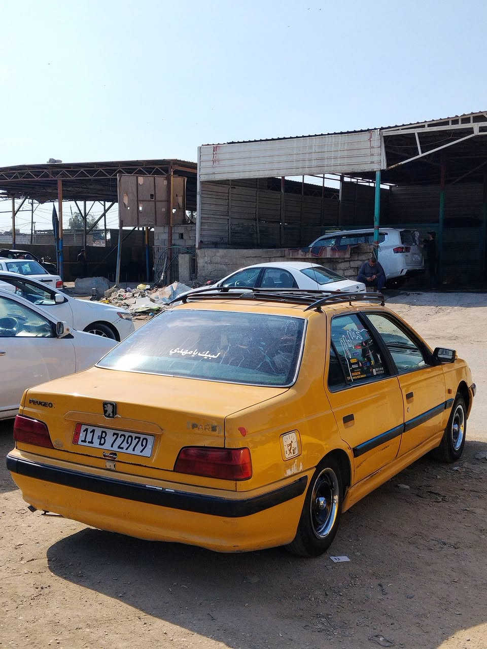 السلام عليكم بيجو بارص موديل 2012 رقم انكليزي بغداد تبريد شغال رقم بغداد موجوده بكربلاء السعر 28 وبيه مجال حك الجيه مكينته نتقص كير ممتاز 
***********
