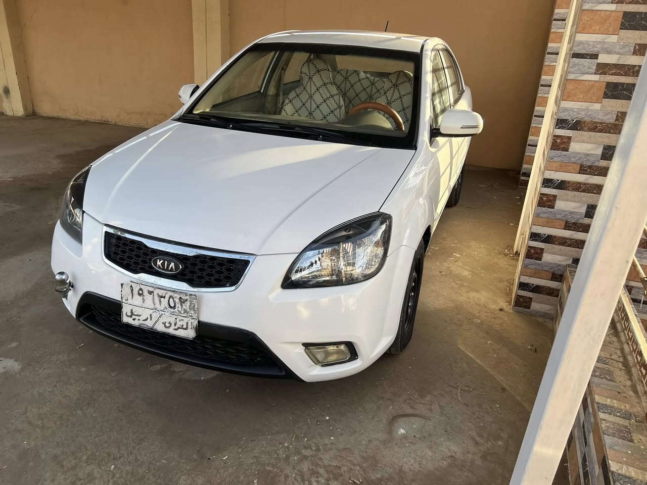 سلام عليكم 
كيا ريو للبيع 
موديل 2011
كير ومحرك شرط 
تواير وصدر جدد
السعر 95 وبيها مجال للطيبين 
الرقم ***********
