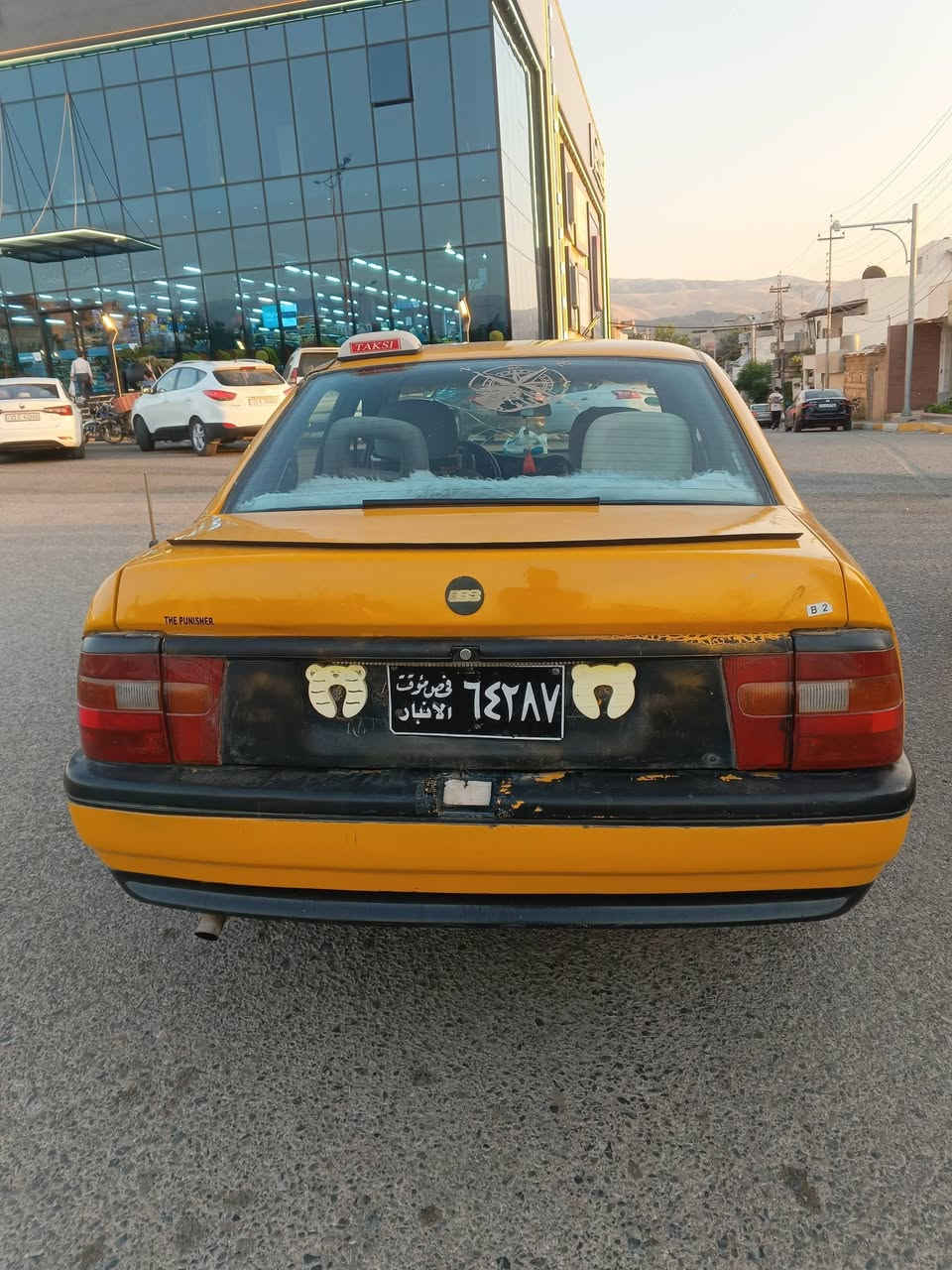 بەناوی خوای گەورە
ئـۆبڵ مۆدیل 95 باوەر ABS گیڕ مەکینە بەشەرت مەکینە 20 ماشااللە هه یکەلی چەکوشی بیوەنیە 4تایەی لۆک کارەباهی بەشەرت لەبیشەوە تا دواوە گڵۆبی نیە ئیش نەکات سەیارەکە بیلاد خسوسیە سەنەوی ئەوەلیاتی بەشەرت ماشااللە وەسفی ناوئ سەیارەکە مەعرەزی نەبینیوە بەدوو چاو 
ناونیشان هه ڵەبجەی شەهید
***********وتسـاب
موشتەری نیت بیزارمان مەکە
