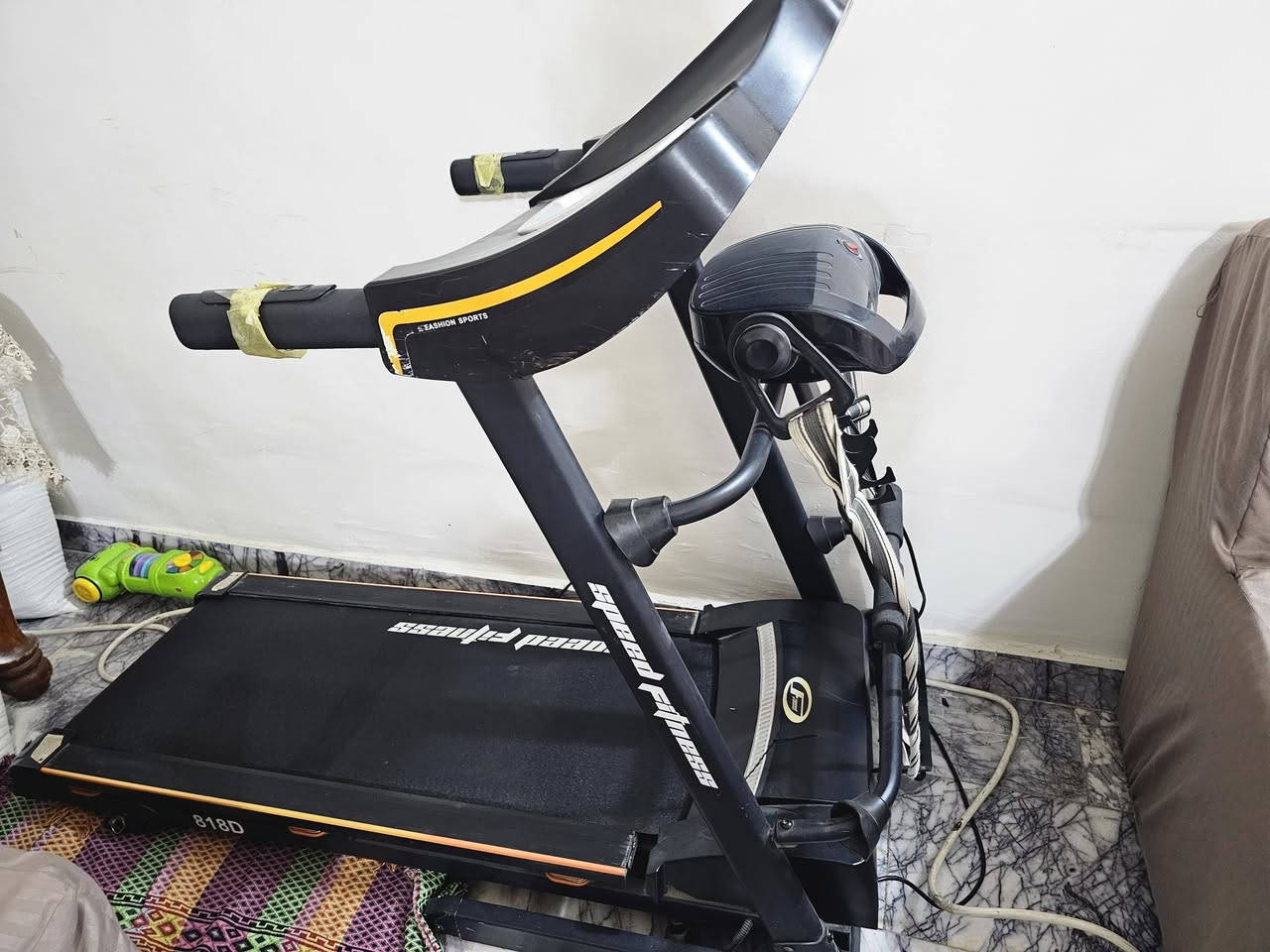 جهاز ركض وجهاز معدة للبيع
ملاحظة: جهاز الركض يعمل ولكن فيه عطل بسيط في الكارت 
للاستفسار ***********
مكان الاعظمية بغداد
