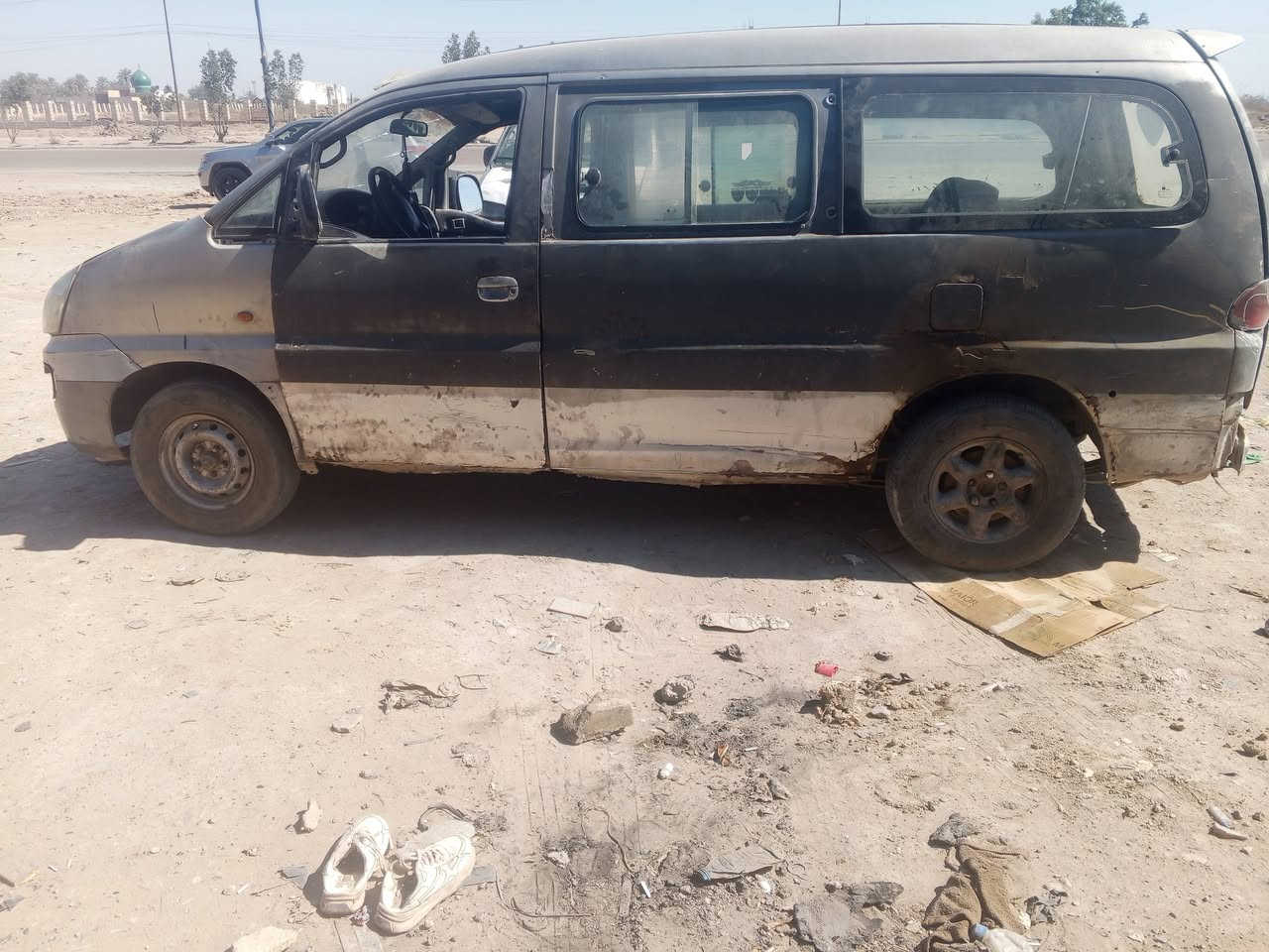 سنويه عظم عاج رقم بصره راعي ما اندله 
أتعهد سرقه وعشائر 
20 ورقه


**إذا كنت صاحب هذا الإعلان وتريد حذفه لأي سبب، رجاءا أرسل رسالة إلى الدعم الفني**