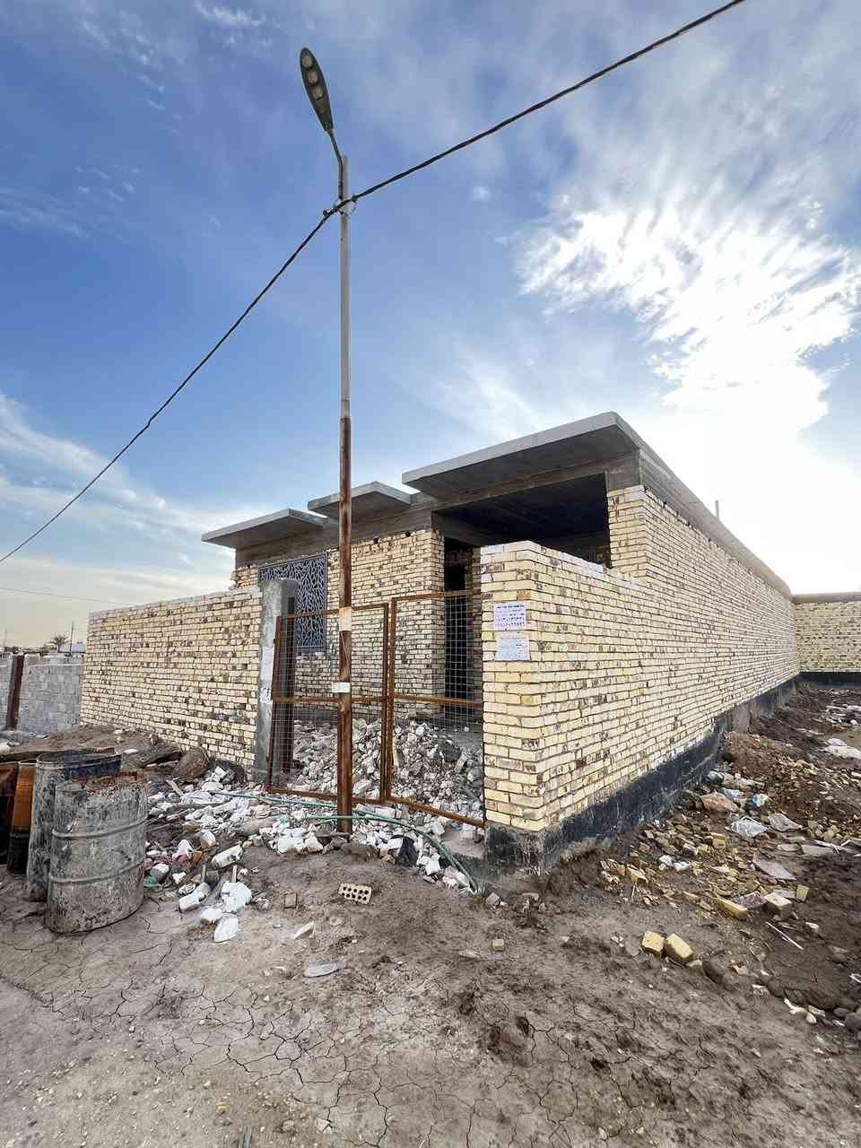 هيكل للبيع حي الجامعه قرب الفلكه الجداريه
يوجد فيديو توضيحي داخل الصفحة 

للاستفسار الاتصال ***********
