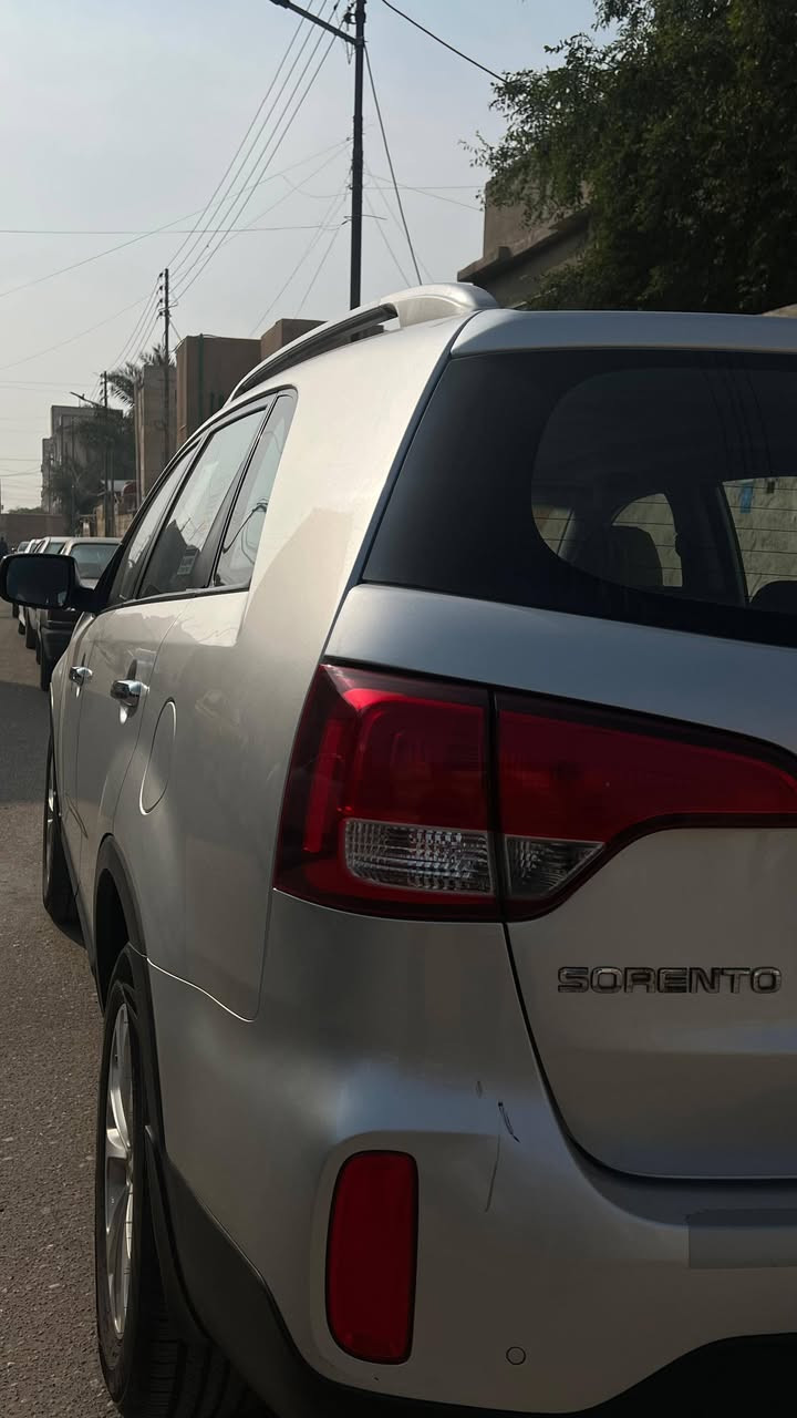 ألسلام عليكم من رخصه الادمن المحترم للبيع كيا سورنتو خليجي مديل 2013 كفاله عامه سياره جديده جدا ماشيه ٩٠ رقم بصره تحويل ثاني يوم سعر ١٦٣ وبيها مجال للطيبين للإستفسار مراسلتي خاص وبلخدمه ***********
