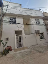 🏡 بيت للبيع – فرصة مميزة 🏡 للبيع دار سكنية بمساحة ١٠٠ متر، مكونة من ٣ ...