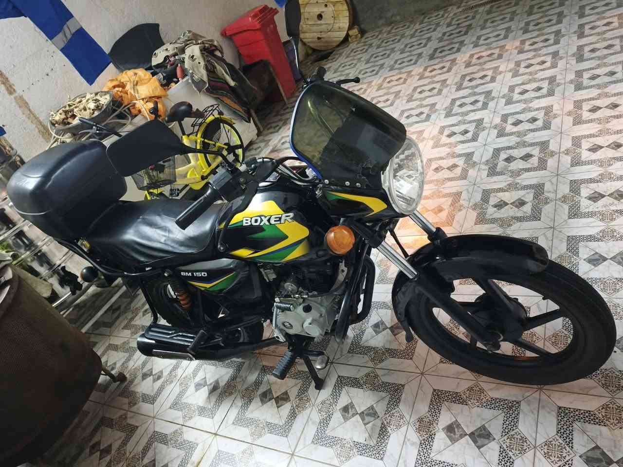 سلام عليكم بوكسر مديل 21 مكاني بل شطره شراي تصل عله رقمي ‏‪***********‬‏
