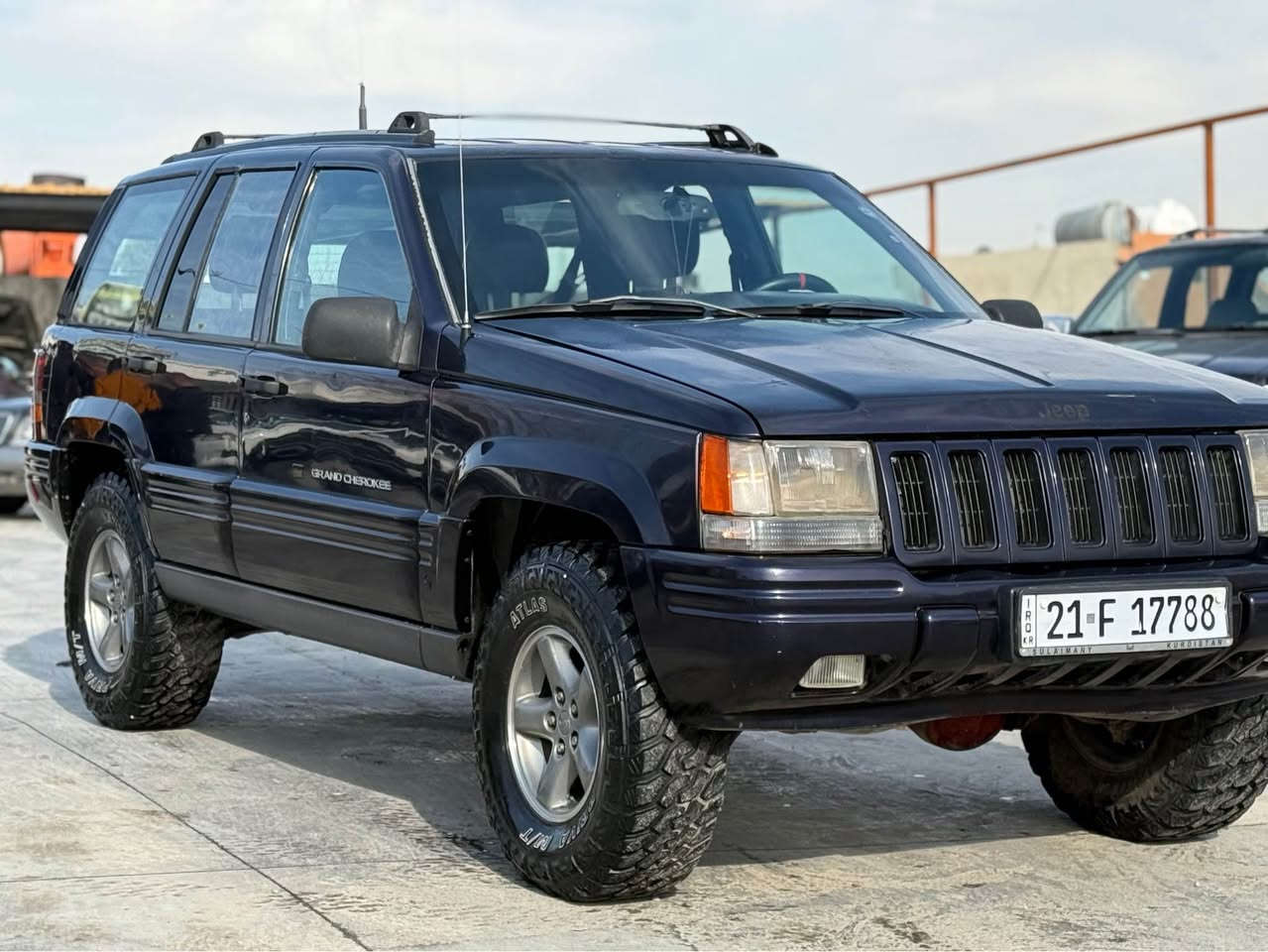 جیب گراند چیرۆکی (١٩٩٧)
(٨) بستۆن
گێڕئۆتۆماتيك
دەبڵ ئەکسل
ڕەقەم وسه نەوى تازەيه
نرخى ( ٦٣) گەڵا 
گێڕ و مەکینە و دەبڵ ئەکسل بە شەرت
شوێن : سلێمانی
ژمارە ( *********** ) السليمانية, العراق
