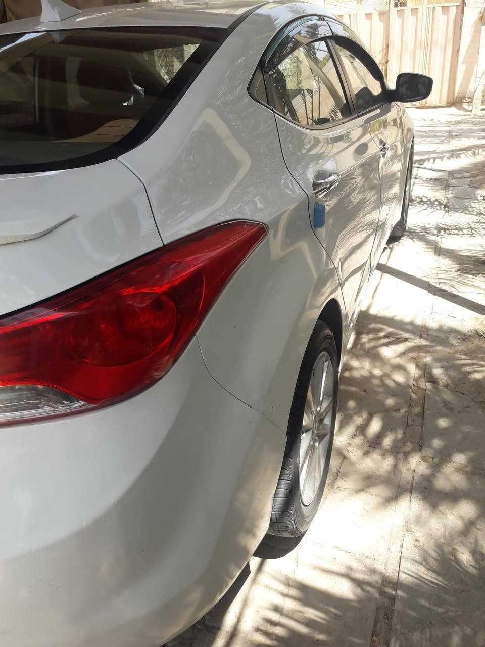 هونداي النترا موديل 2014 مكينه 1600 بيها جاملغ امامي مصبوغ ومكينه وكير وحداديه اماميه وخلفيه وتبريد مشروطات مكانها محافضة الدوانية السعر ١١٠ $ قفل للستفسار الاتصال ع رقم. ***********
