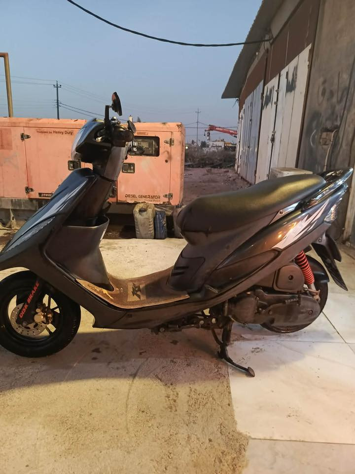 سلام عليكوم ماكس عدلة بلادي مكفولة كفالة عامة شلعة معدل فول ختم واحد وية المكينة ملاح فول اتصل وبيك خير ودلل 

‭٠٧٧٦ ٨٥٧ ٤٧٧٠‬
