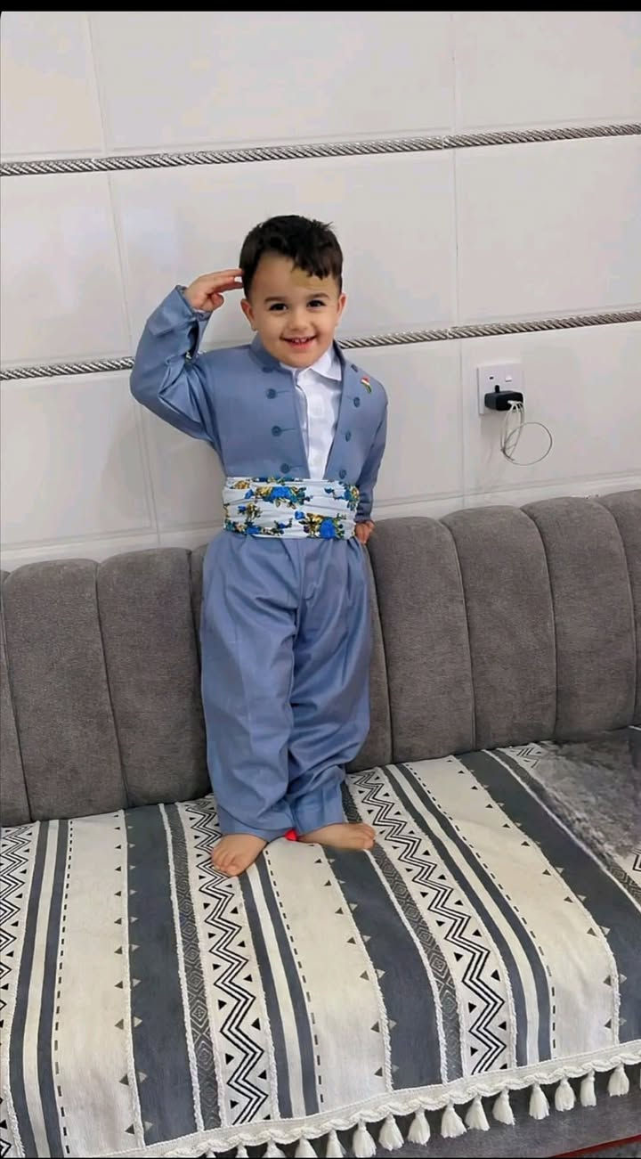 زي كردي ولادي من 1 الی 12 سنە 
يوجد لدينا خدمة توصيل للحجز راسل علی واتساب علی هذا رقم ***********
