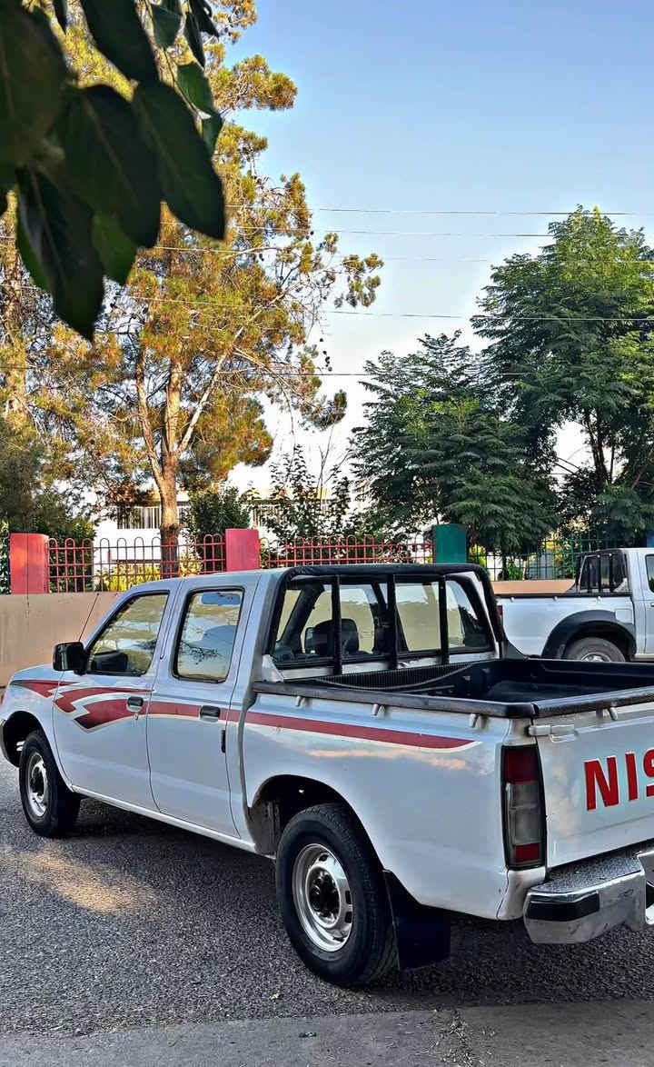 نیسان مۆدێل ٢٠٠٠ 
تەبردو باوەر  گێر و مەکینە بەشەرت 
٢بارجەی بۆیاخە  سەنەوی بەسەرجووە 
سعر ٧٥$مجال
ژ.م / 
*********** واتس و ڤایبەری لەسەرە السليمانية, العراق
