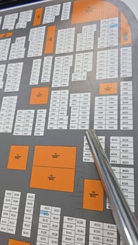 خور الزبير • أرض • ٣٠٠م