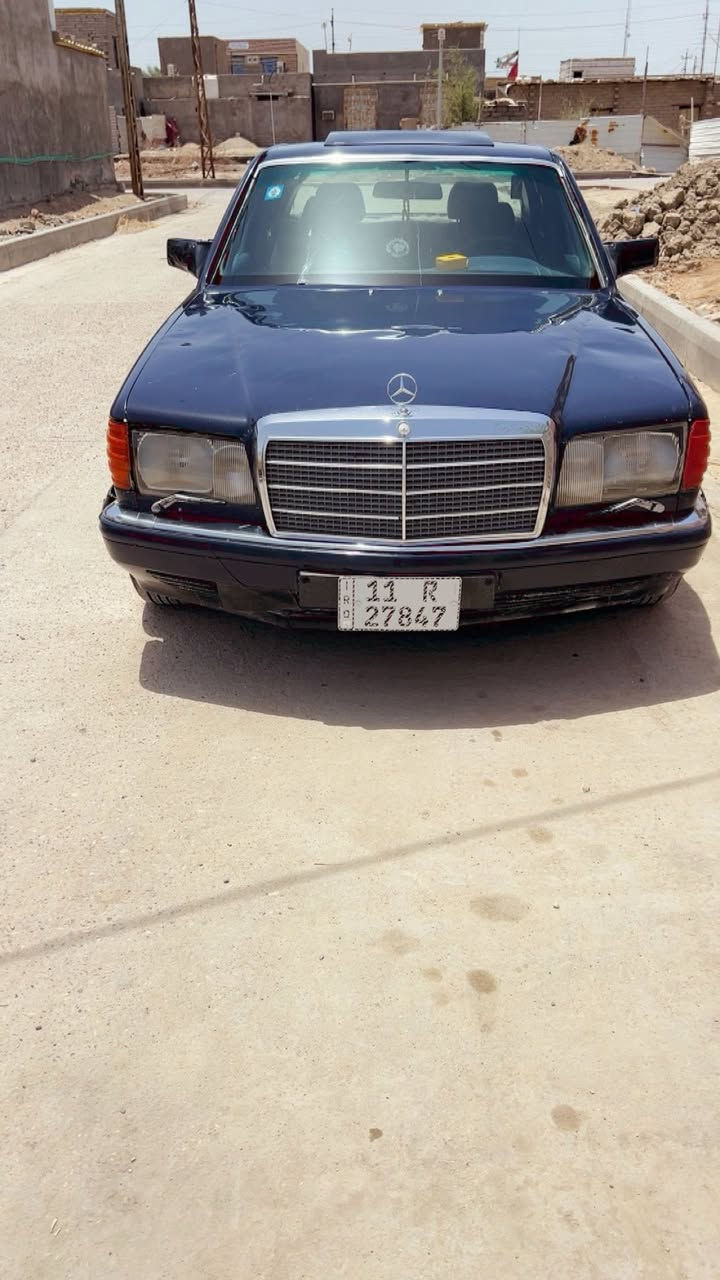 مارسدس رئاسي موديل 1989 مكينه بلاد سته عنكبوت تبريد شغال مكينه لاصرف ولانفخ كير اكسن شغالات حداده جديده تخم تاير بسمي سياره مكان ناصريه للاستفسار ***********
