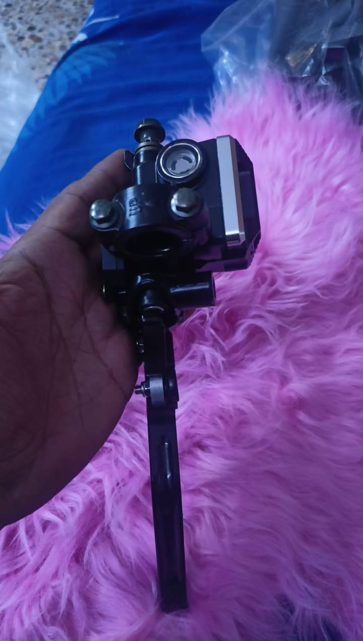 السلام عليكم متوفر قطع دراجه ناريه بسعر 25 ألف


**إذا كنت صاحب هذا الإعلان وتريد حذفه لأي سبب، رجاءا أرسل رسالة إلى الدعم الفني**