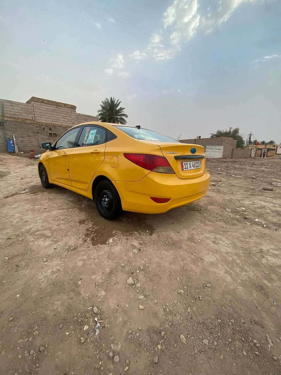 السلام عليكم اكسنت للبيع مديل ١٢ وارد امريكي سياره كله ليبل واحد بس جاملغ امامي مبدل لا واصل ولا شي فقط جاملغ ولباقي كله ليبل واحد مكينه كير حداديه تخم تاير تبريد دوشمه نحله كله جديد سياره جاهزه بسمي رقم بغداد مداور ثاني يوم السعر ٧٤ وبيه مجال مكاني الديوانيه اتصال *********** 🤍
