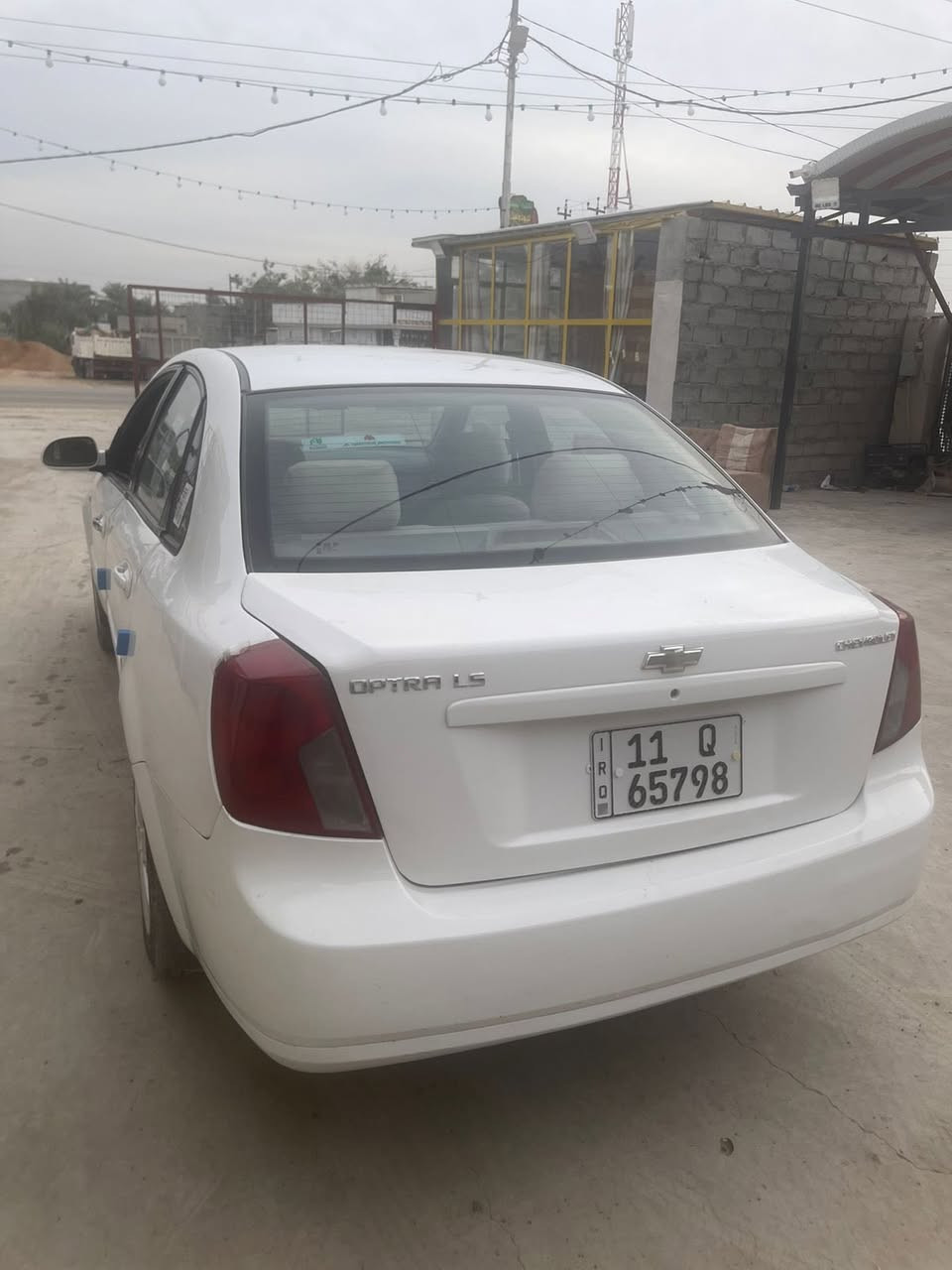 السلام عليكم احبتي الكرام 
أوبترا موديل 2012 
كير مكينه تبريد مكفول 
رقم بغداد الدولي سنويه 2029 بأسمنه 
بيها صبغ حزام والسونار مرفق مع الصور حداديه جاهزه سياره كامله 
السعر 74 وبيها مجال بسيط 
العنوان :- ديالى بعقوبه 
للاستفسار:- ***********
